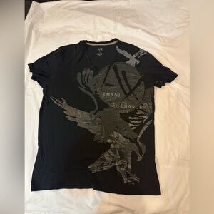 Armani Exchange Black Graphic V-Neck Tee Size L in excellent condition